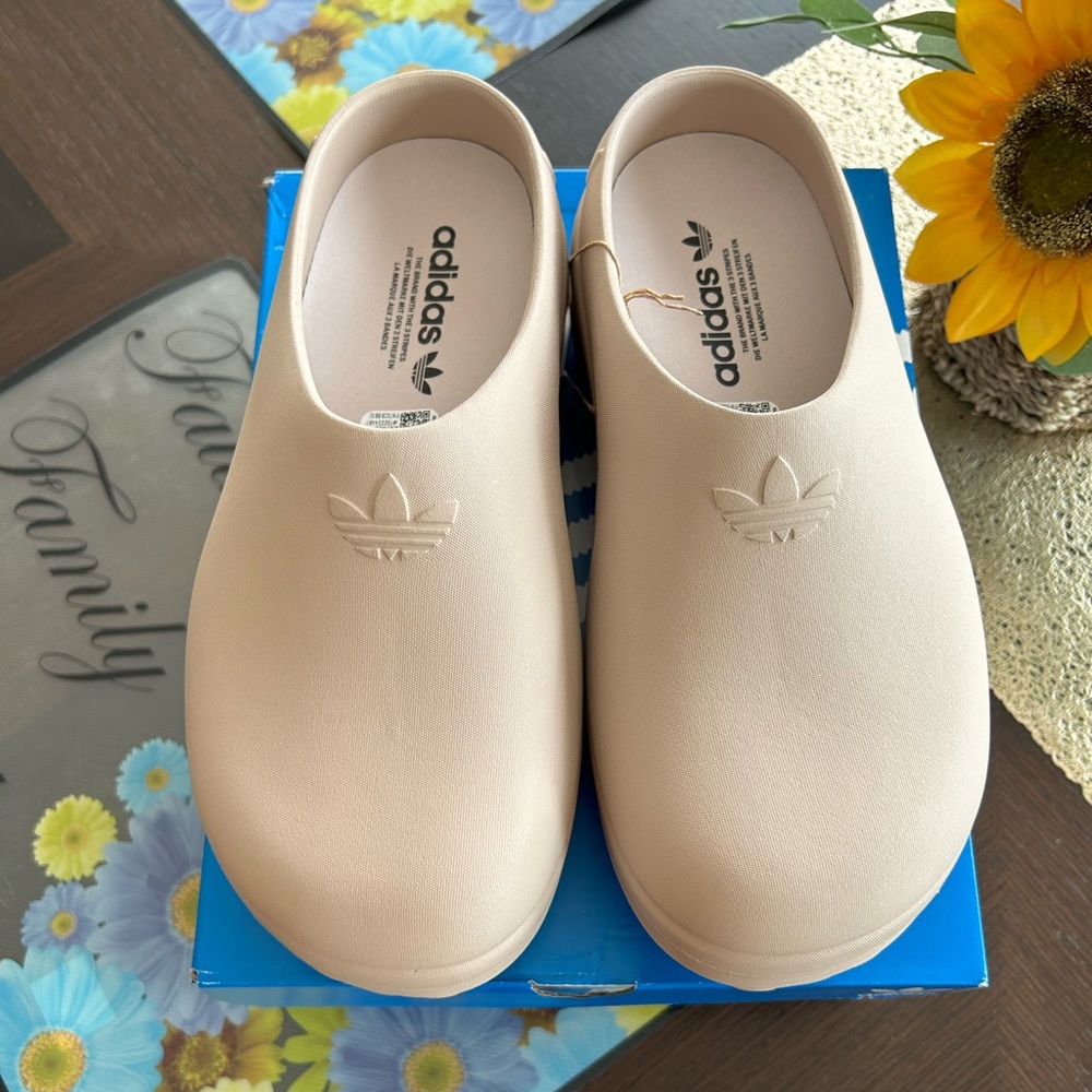 Authentic Adidas Stan Smith Mules (New With Tags)